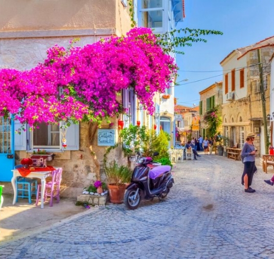 Alaçatı Ot Festivali´ne Özel İzmir Turu 24-26 Nisan