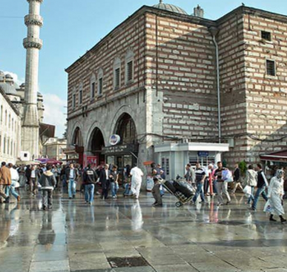 23 Nisan´a Özel İstanbul Lale Festivali Turu