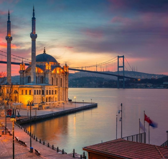 Ramazan&acute;a Özel İstanbul Camiiler Turu ve Boğaz Turu Eşliğinde İftar Yemeği 14 Mart