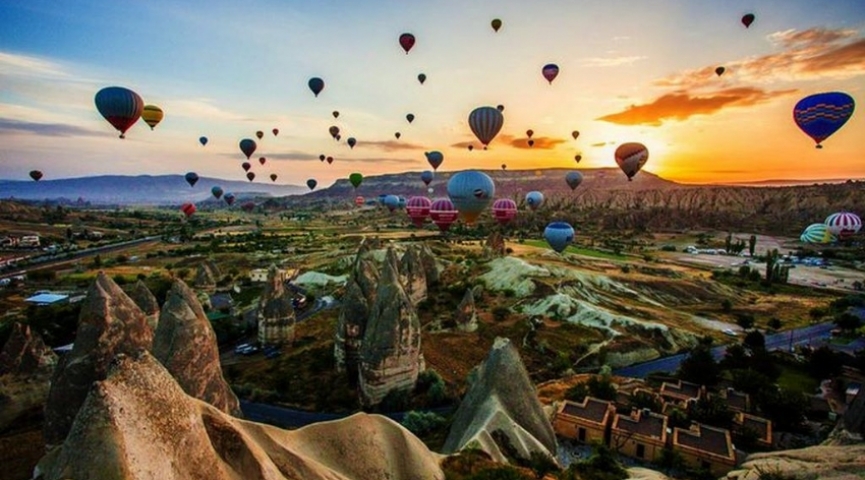 SEVGİLİLER GÜNÜ´NE  ÖZEL KAPADOKYA TURU 09-11 ŞUBAT 2024