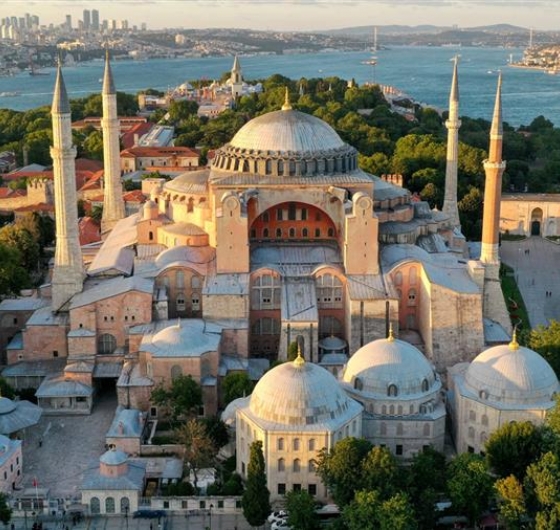 GÜNÜBİRLİK TARİHİ YARIMADA  İSTANBUL TURU 18 Mayıs