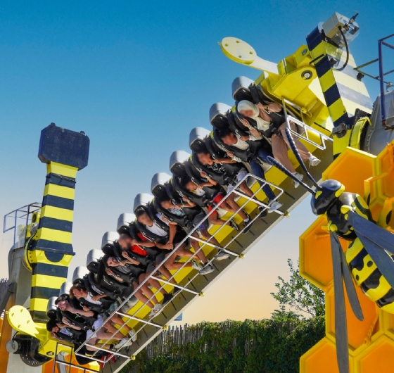 🎡23 Nisan Çocuk Bayramına Özel İstanbul Vialand Tema Parkı Turu🎡