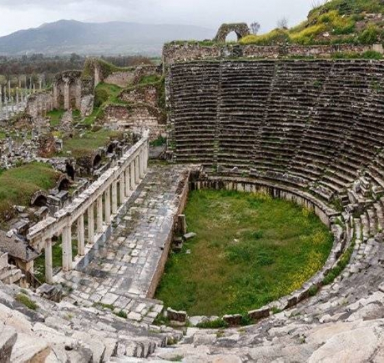 AFRODİSİAS, LAODİKEİA, HİERAPOLİS ANTİK KENTLERİ  ve  PAMUKKALE TERMAL KEYFİ  TURU 15-17/12/2023