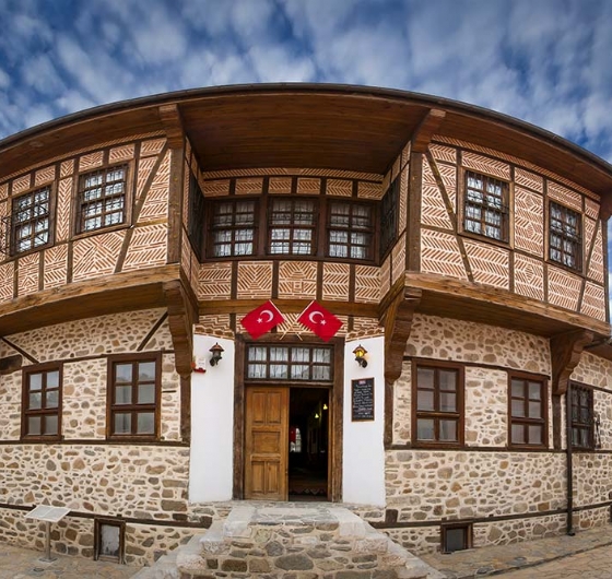 Gönül Dağı&acute;na Yolculuk; Sivrihisar Turu 17 Ekim