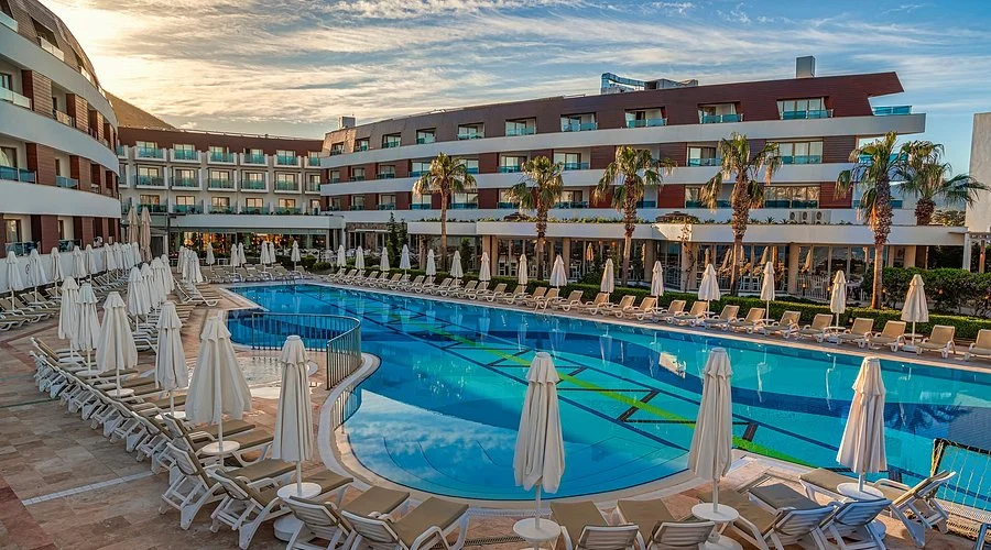 Azure By Yelken Hotel'de 6 Gün 4 Gece Ultra Herşey Dahil Tatil